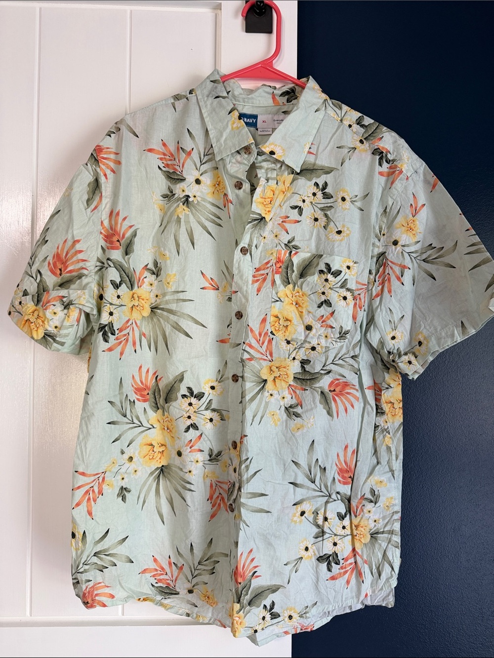 Old Navy Mint Green Floral Short-Sleeve Button-Down Shirt